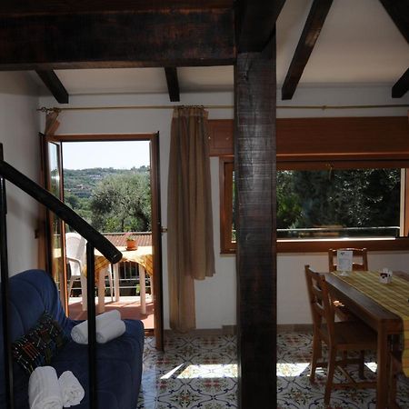 Апарт отель Relais Il Frantoio Масса-Лубренсе Экстерьер фото